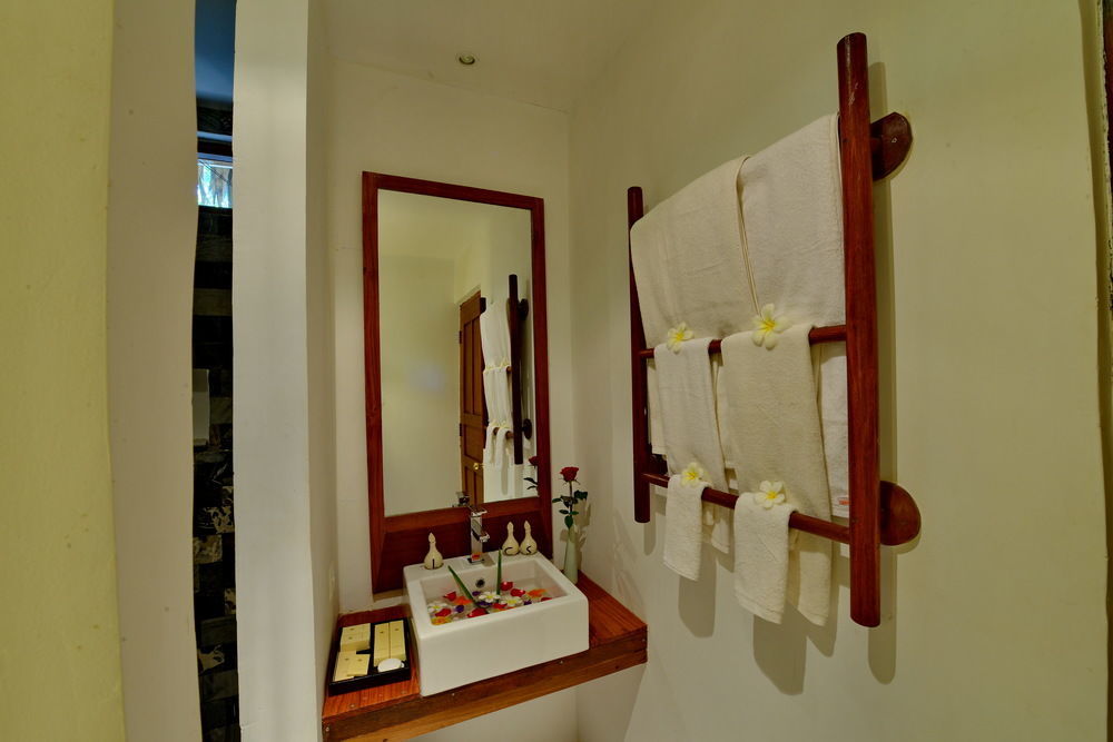 Oasis Hotel Nyaung-U Bagian luar foto