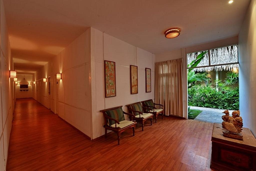Oasis Hotel Nyaung-U Bagian luar foto