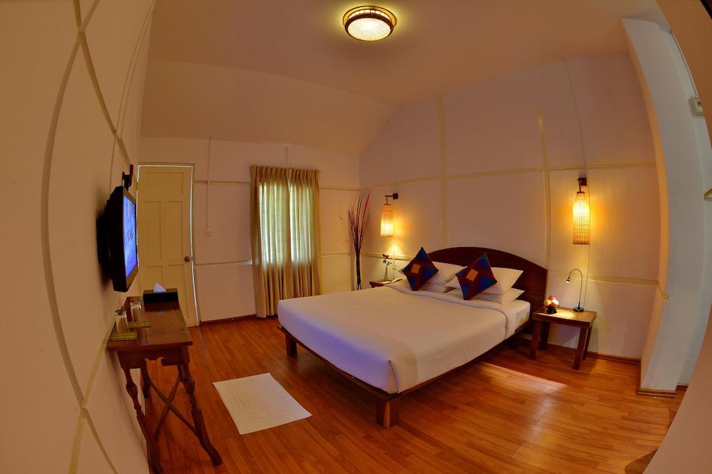 Oasis Hotel Nyaung-U Ruang foto